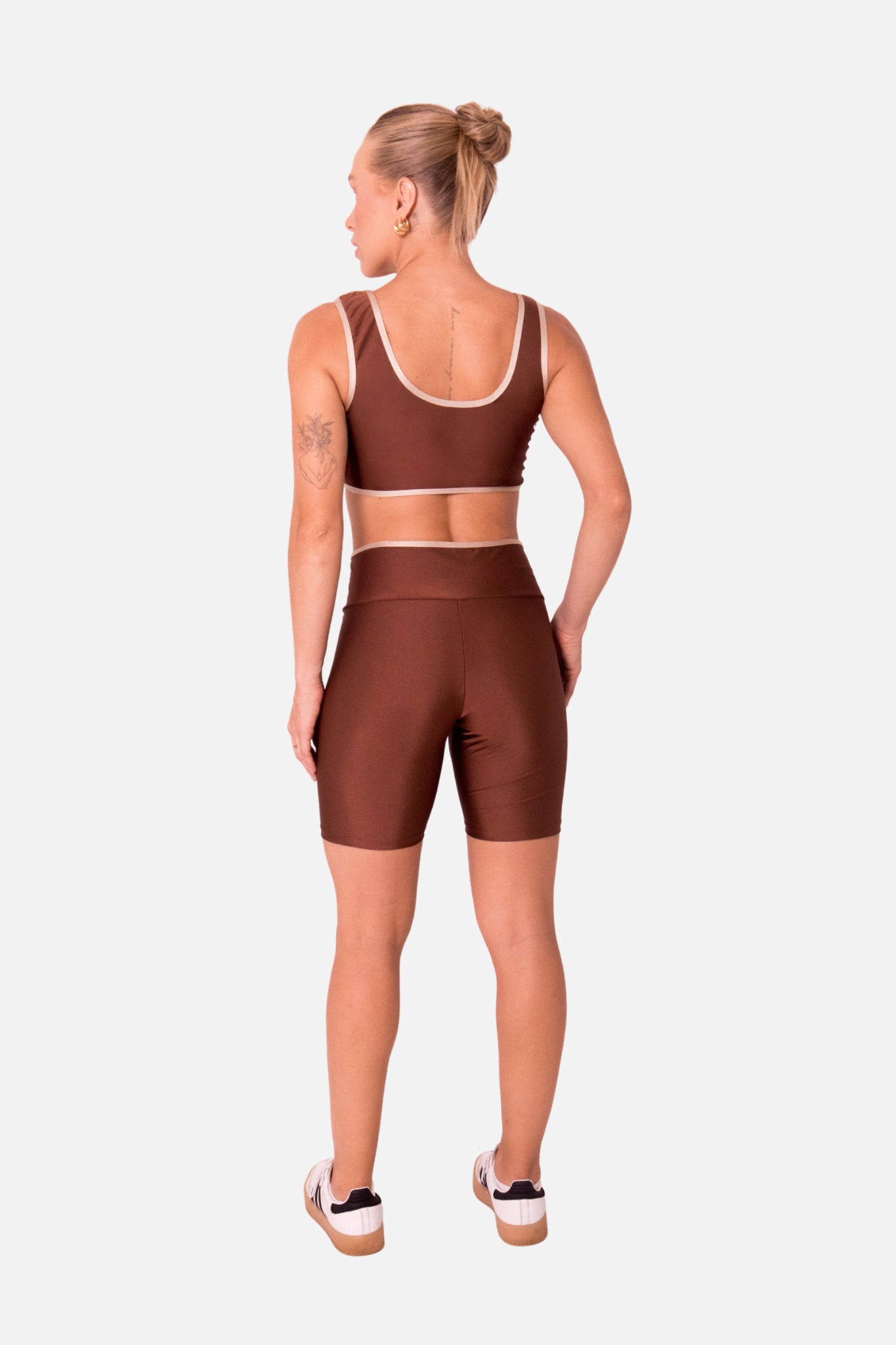 Conjunto bicolor chocolate HYRO