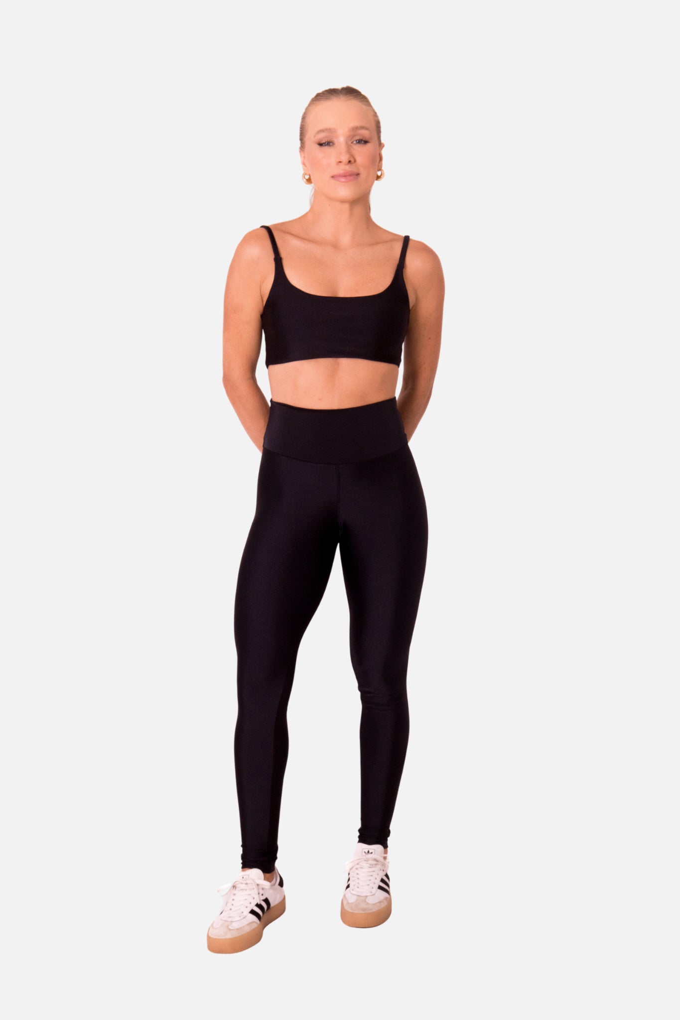 Conjunto clássico preto HYRO