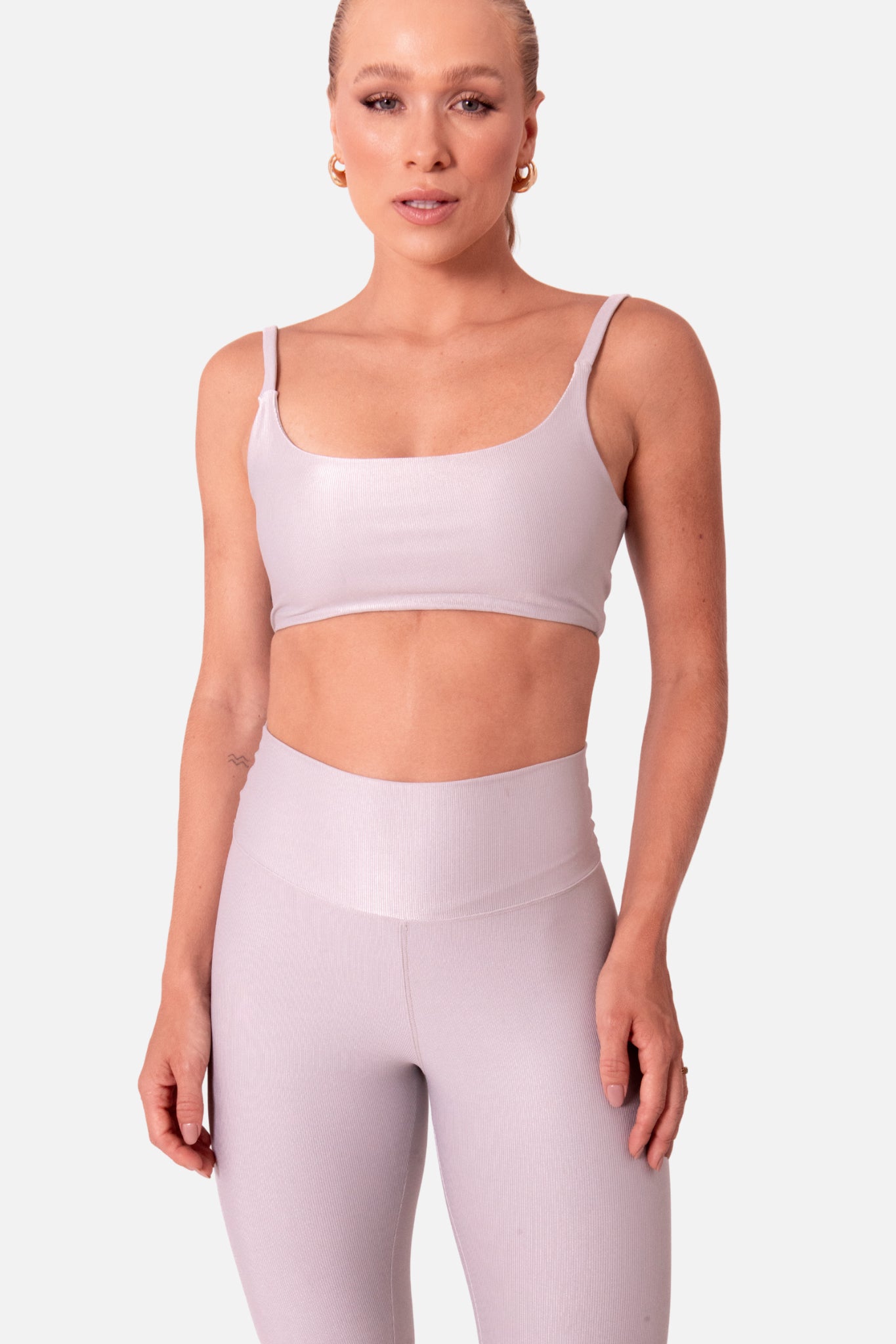 Conjunto canelado alta compressão cinza HYRO