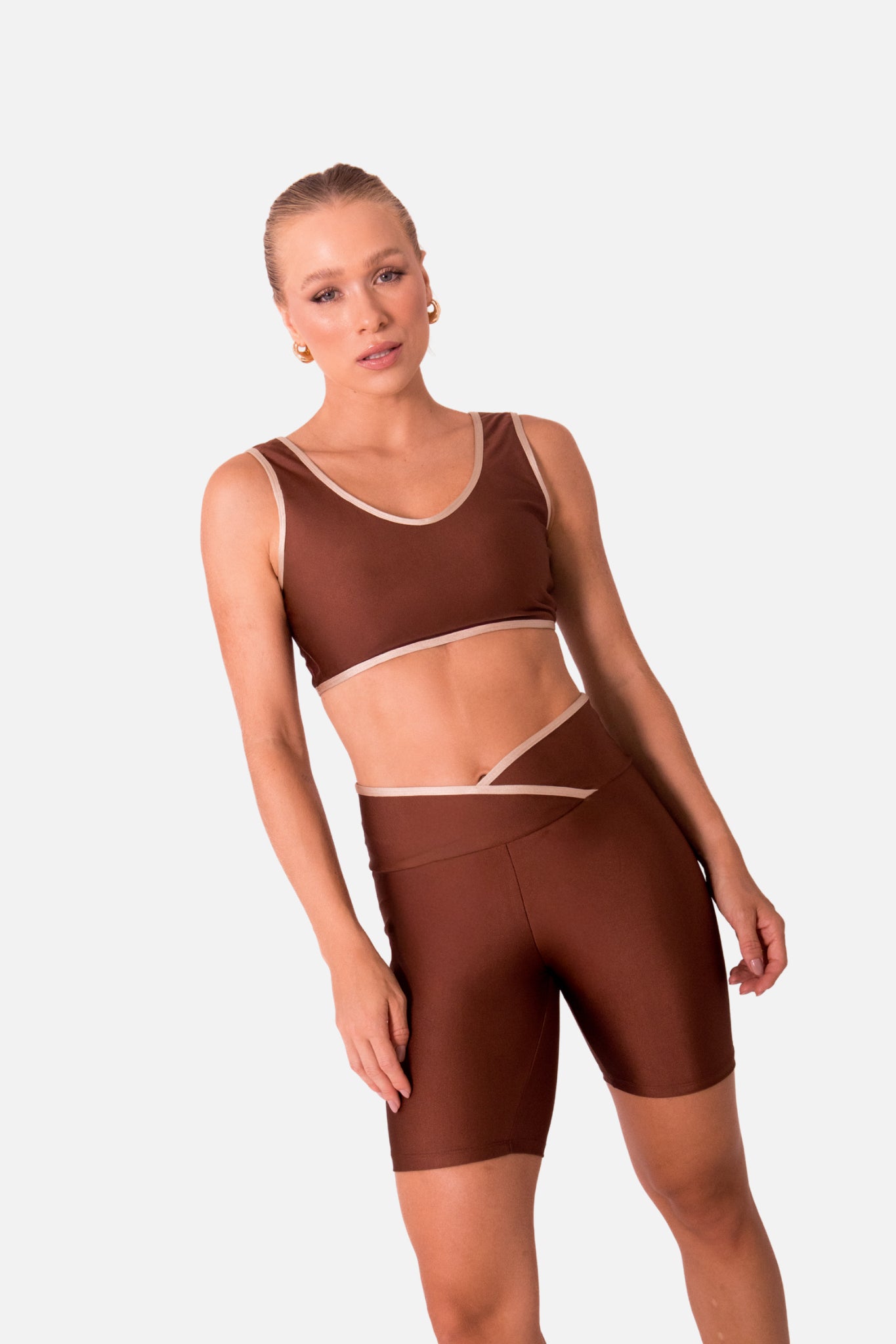 Conjunto bicolor chocolate HYRO